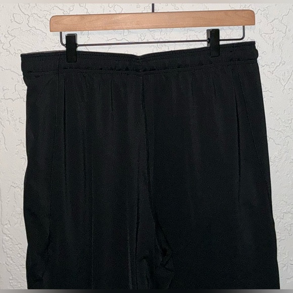 Under Armour Men's Athletic Shorts - Picture 6 of 7